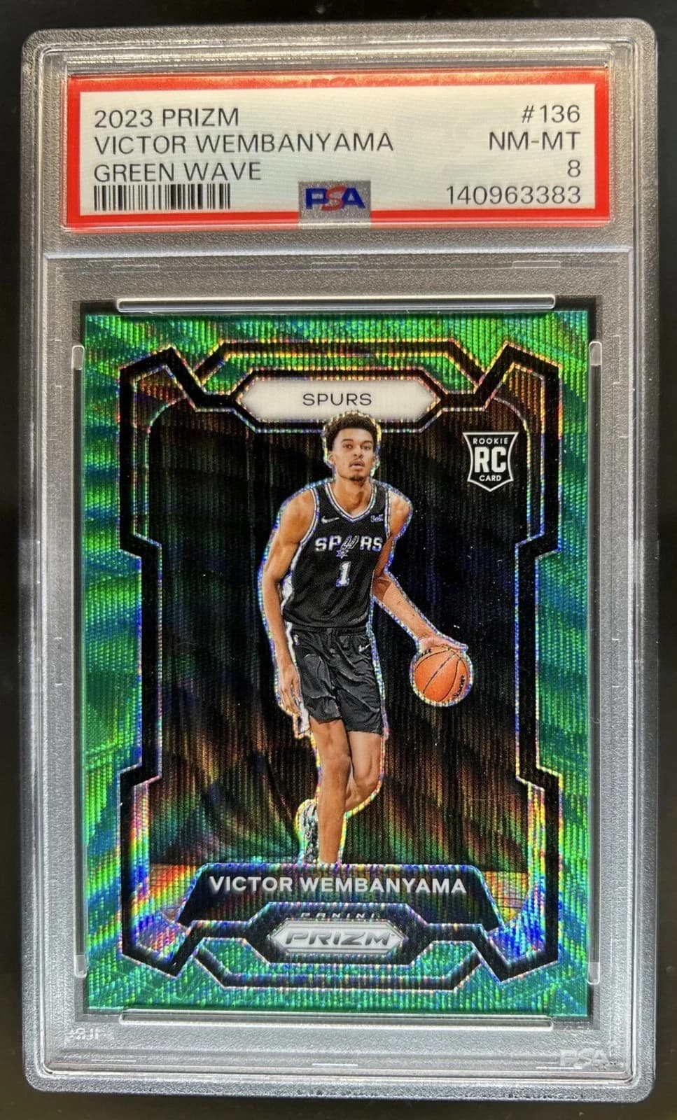 2023-24 Panini Prizm Wave Green Victor Wembanyama #136 example
