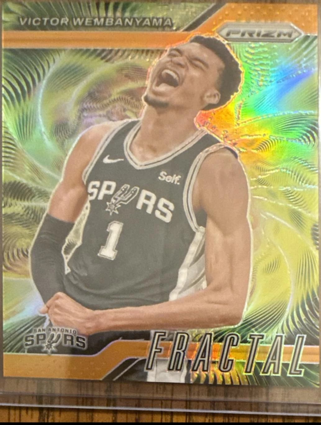 2024-25 Panini Prizm Fractal Orange Victor Wembanyama #10 clean example scan