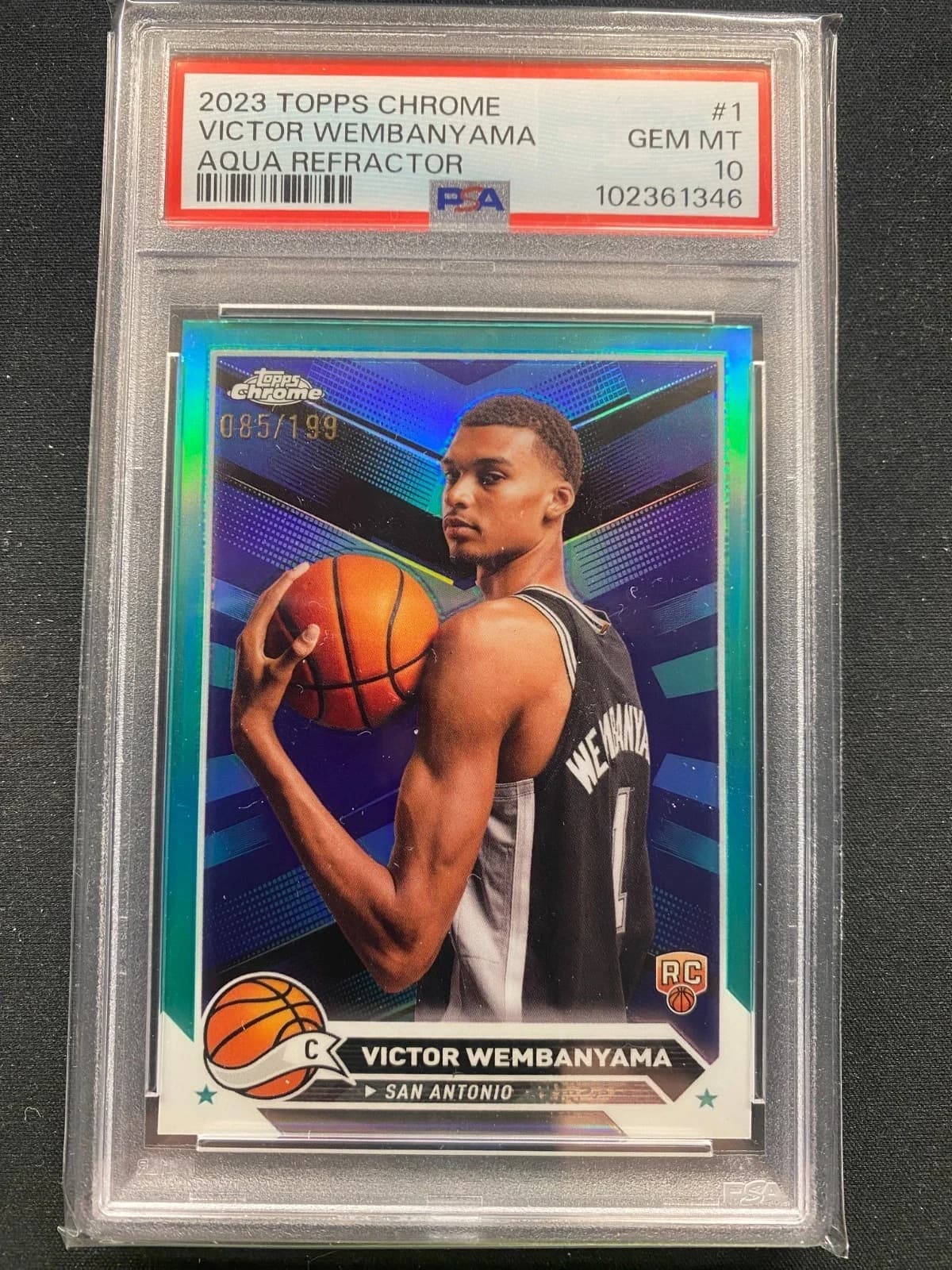 2023-24 Topps Chrome Aqua Refractors /199 exact example