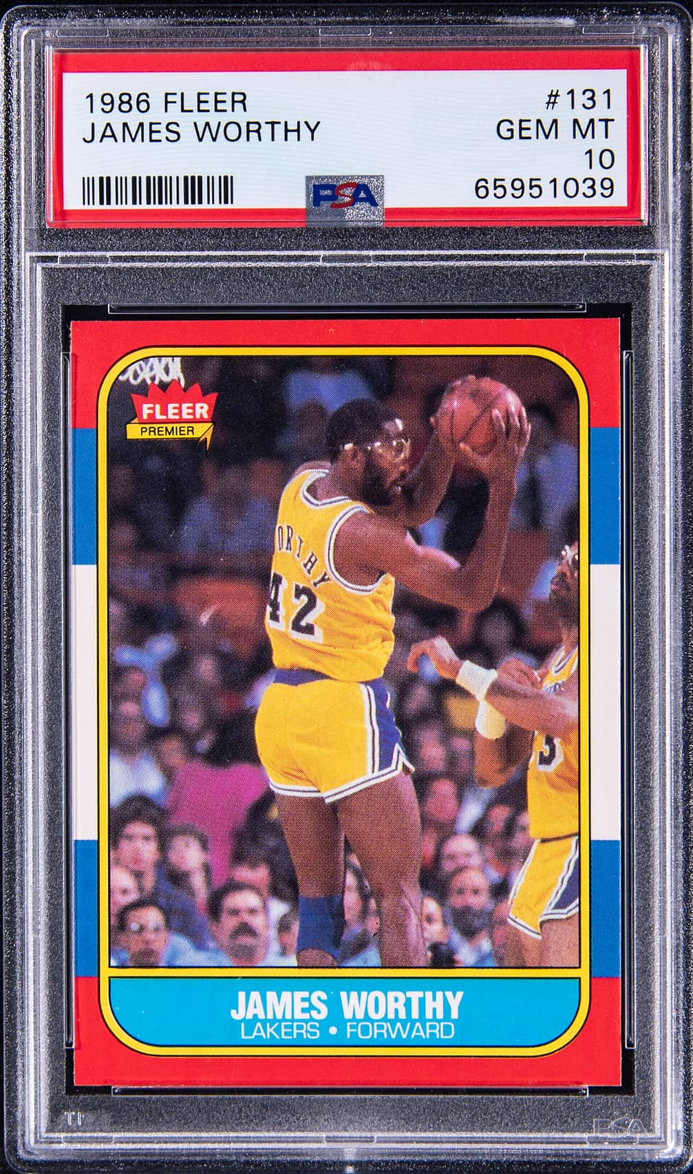 James Worthy 1986-87 Fleer James Worthy Rookie #131 basketball card