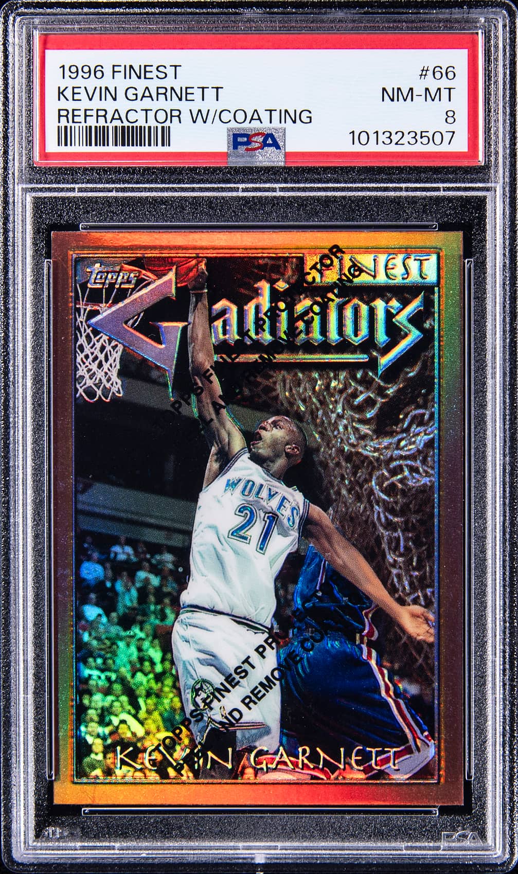 Kevin Garnett 1995-96 Finest Kevin Garnett Refractor Rookie basketball card