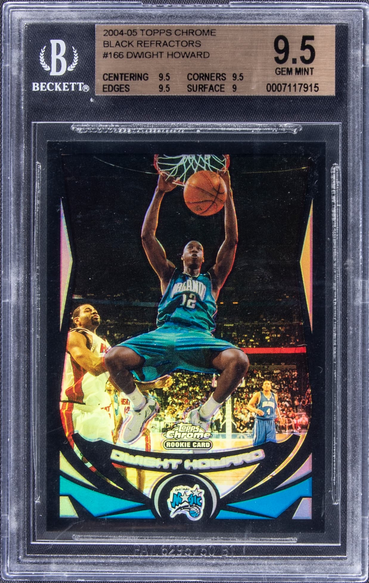 Dwight Howard 2004-05 Topps Chrome Dwight Howard Refractor Rookie #166 basketball card