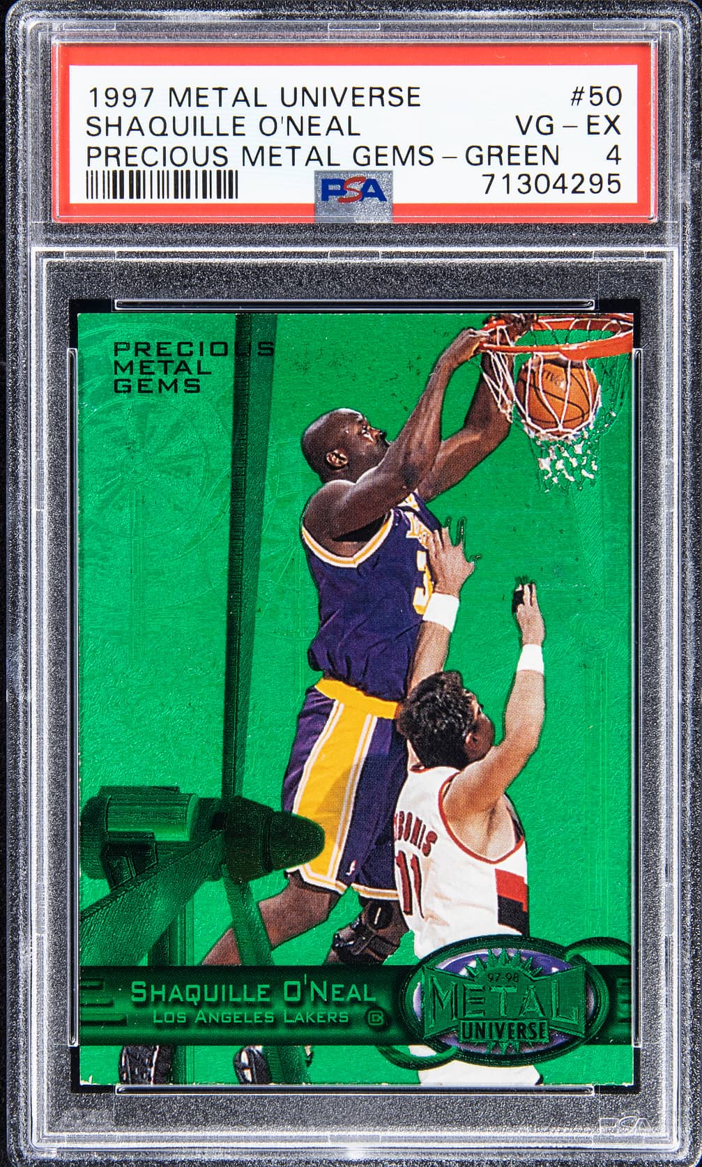 Shaquille O'Neal 1997-98 Metal Universe Precious Metal Gems Green Shaquille O'Neal basketball card