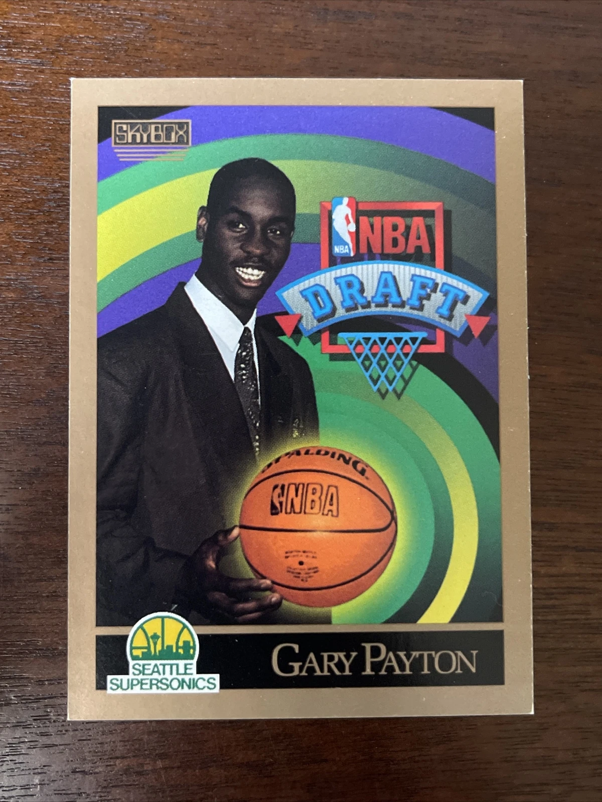 Gary Payton 1990-91 SkyBox Gary Payton Rookie #365 basketball card